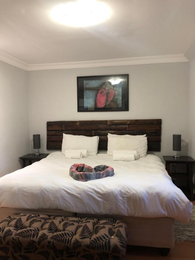 Blue Crane Guesthouse Масеру Экстерьер фото